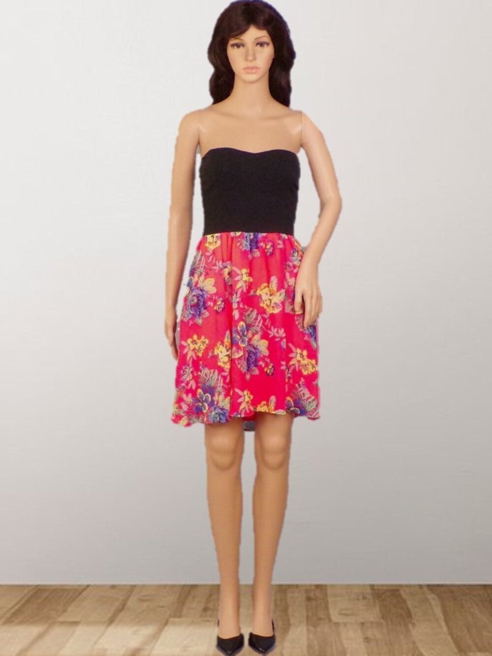 SEQUIN HEARTS size L Jrs. fit/flare dress black bodice multicolor floral skirt
